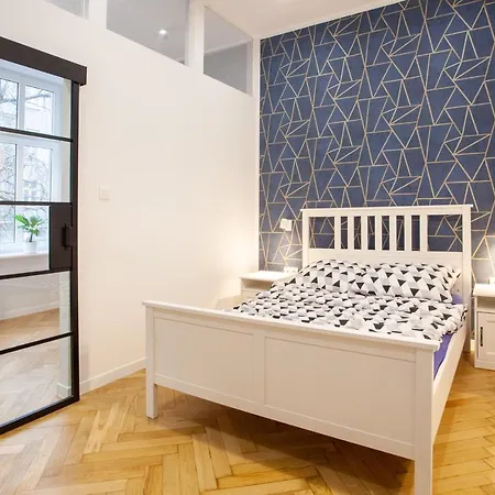 Victoria * Γκλίβιτσε